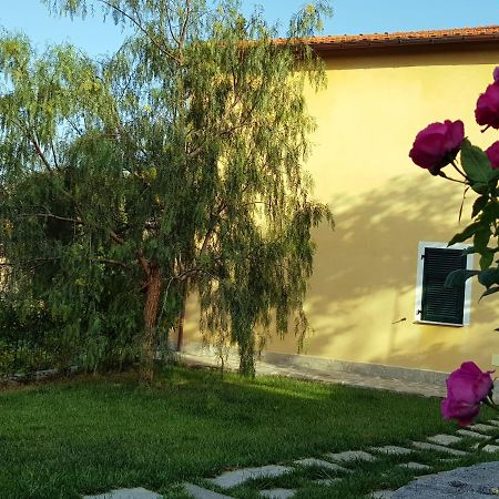 Casa Laura Imperia Exterior foto